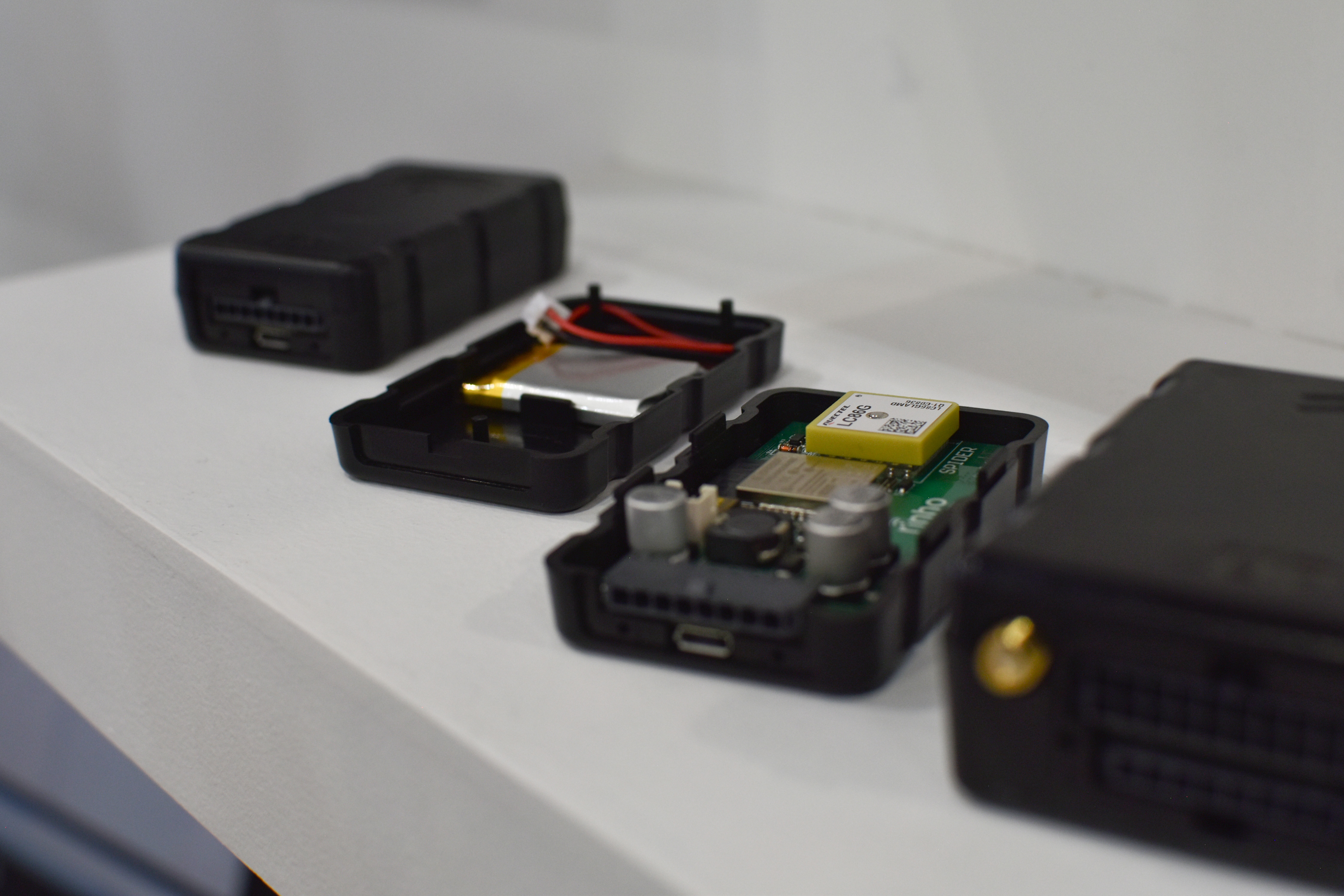 Federico Carinci and Fernando Vera showing Spider IoT and Smart IoT devices